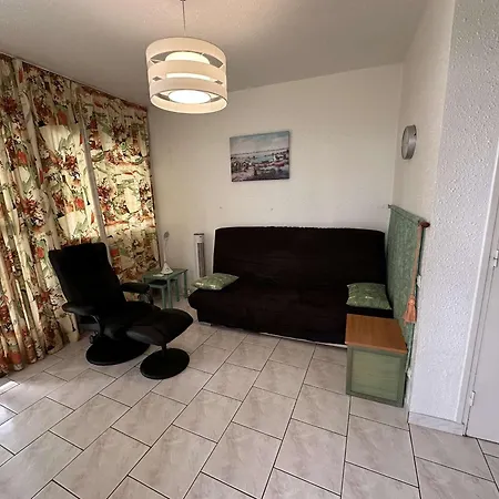2p/4 Pers Avec Piscine, Tennis, Parking, A 50m De La - Fr-1-731-78 Le Grau-du-Roi