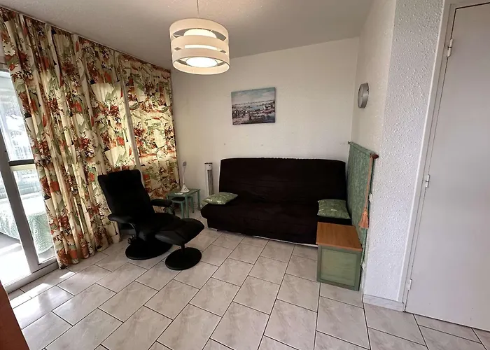 2p/4 Pers Avec Piscine, Tennis, Parking, A 50m De La - Fr-1-731-78 לה-גרו-דו-רואה